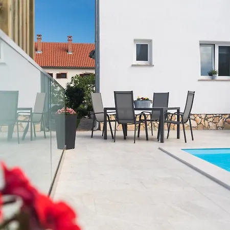 Apartment Lijan